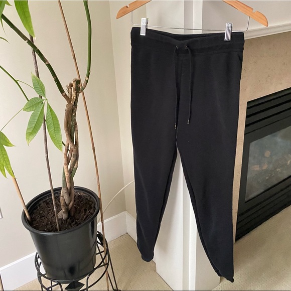 NIKE Black Logo Drawstring Basic Sweatpants Joggers - Picture 1 of 6